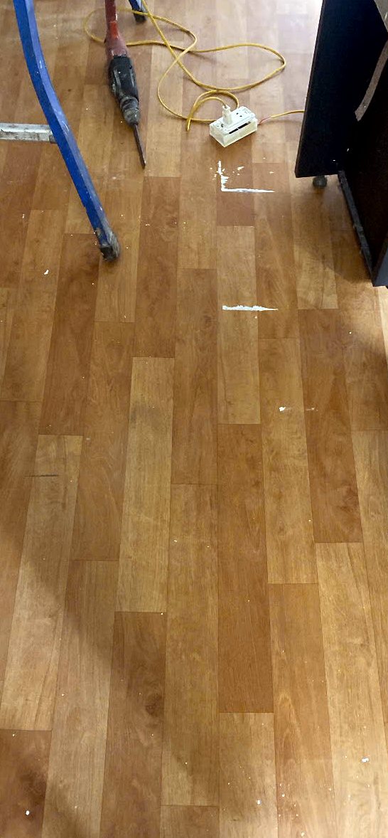 Sàn nhựa Vinyl dán keo